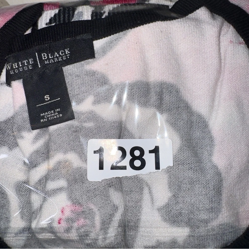 White House Black Market Floral Cardigan‎ Sweater Women’s Small Button Front - Picture 7 of 7